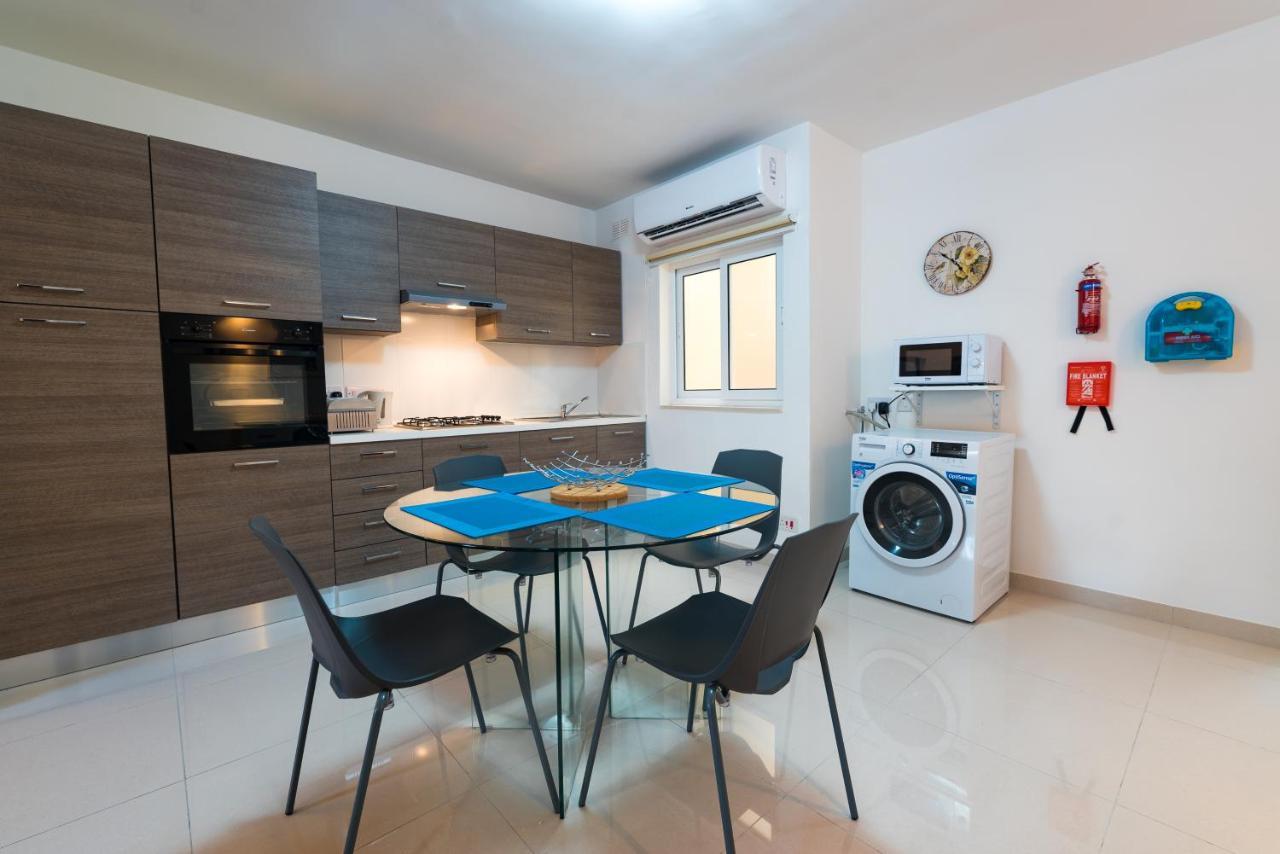 Sh5a-qawra Prime Location 2 Bedroom